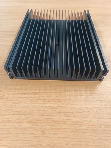 Large aluminium heat sinks - x,